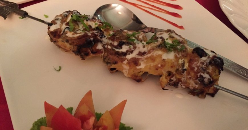 ایندین بای نیچر