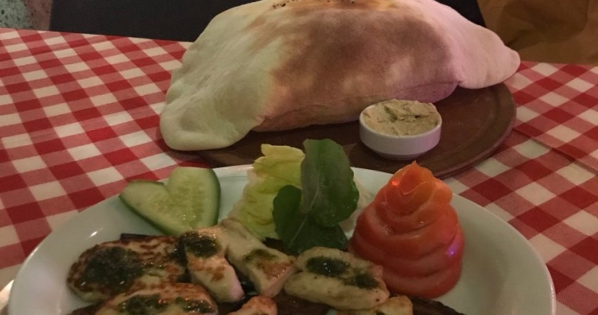 بابیلونیا گاردن تراس استانبول